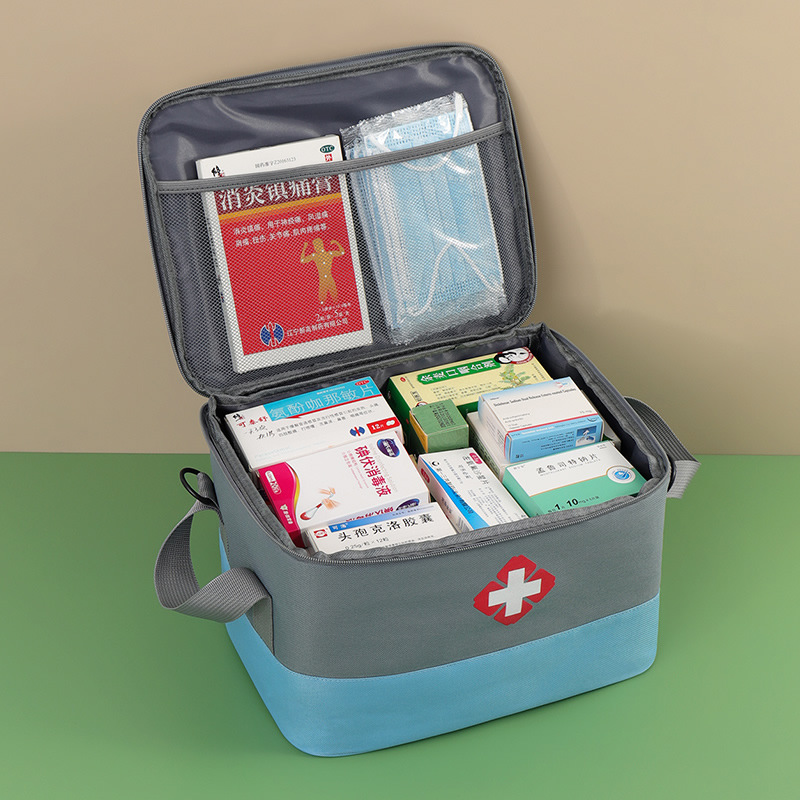 Kit Medico Domestico di Grande - First Aid Kit recensione e prezzo